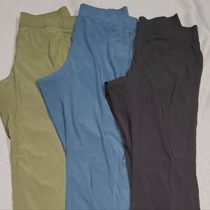 Eddie Bauer Set Of 3 Women's Medium Pants